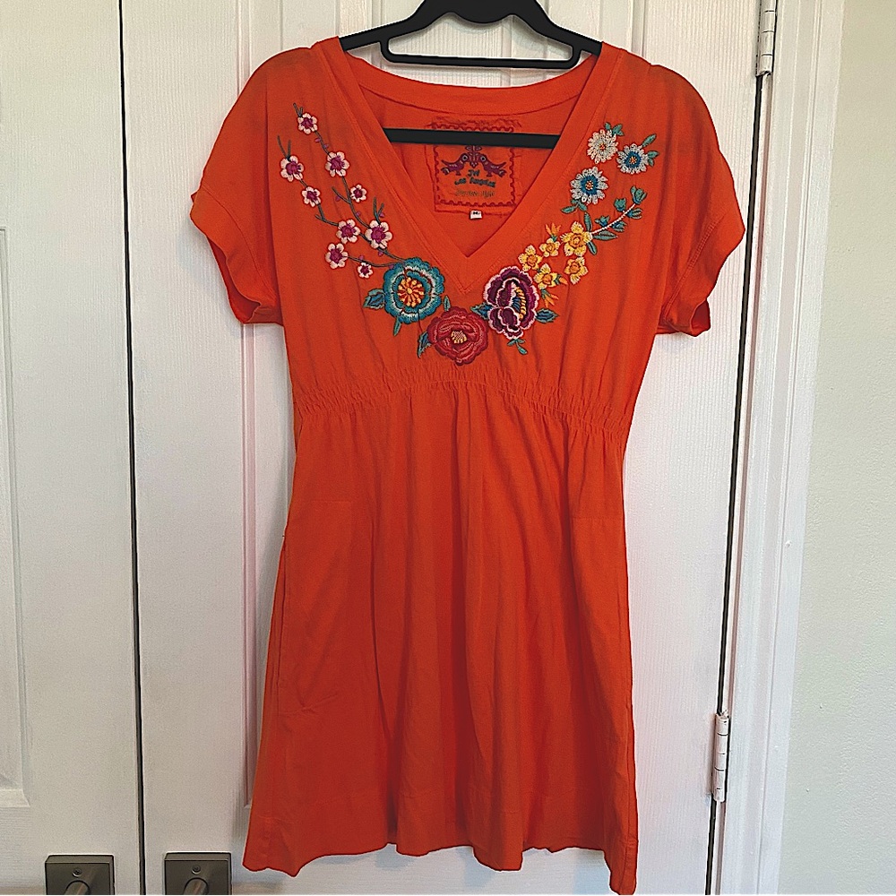 JW Los Angeles Embroidered Tunic Top